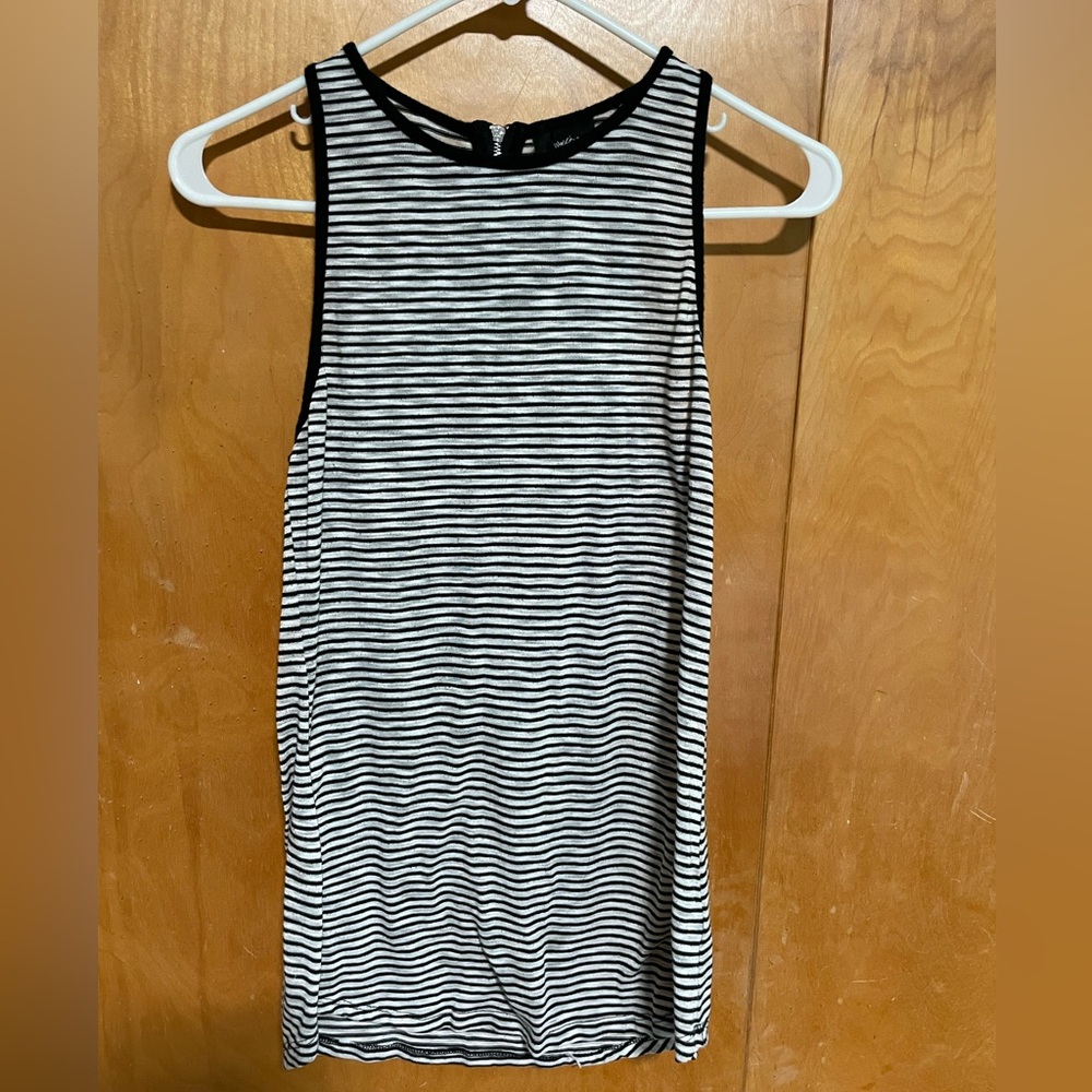 Black and white striped women’s tank top size S